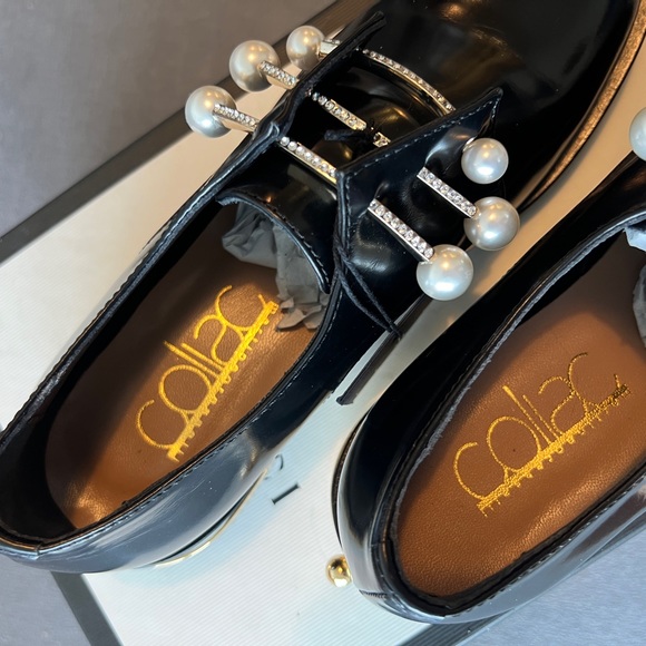 Brand new stylish Coliac loafer with pearl and crystal. - Picture 11 of 14